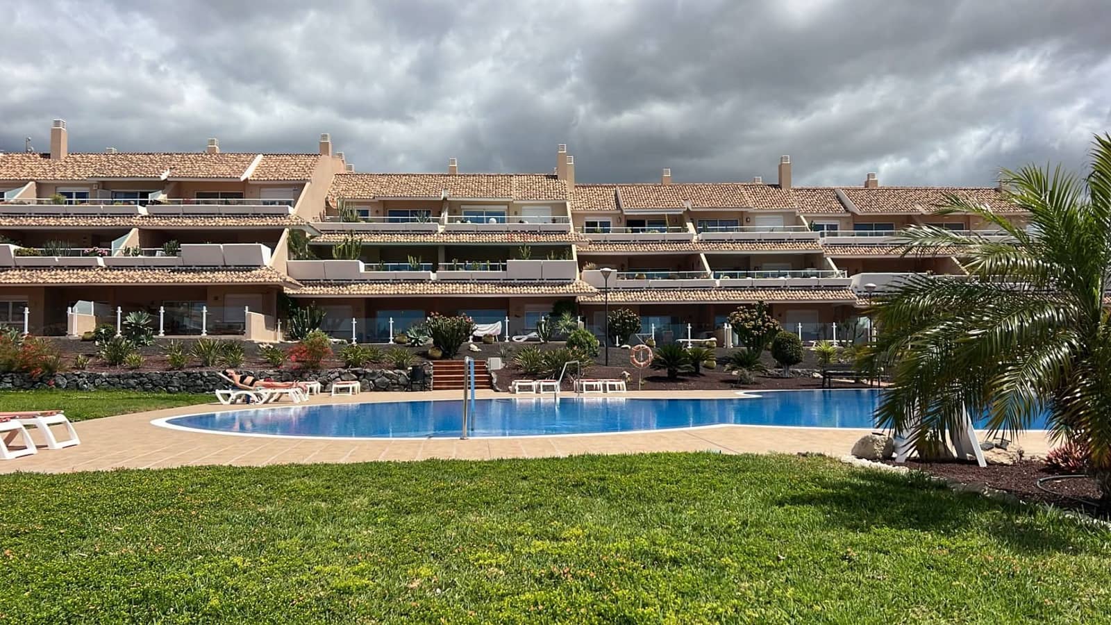 2 bedroom Flat for sale in Amarilla Golf with pool garage - € 327,075 (Ref: 9835255)