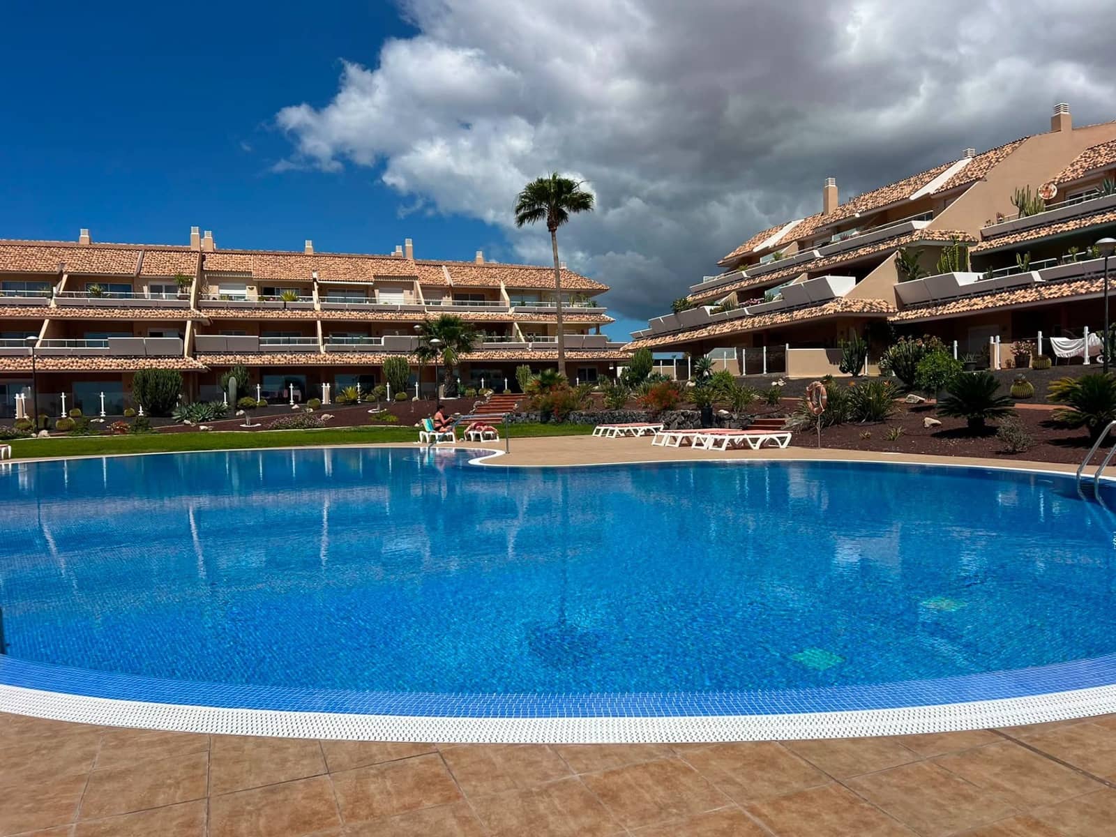 2 bedroom Flat for sale in Amarilla Golf with pool garage - € 327,075 (Ref: 9835255)