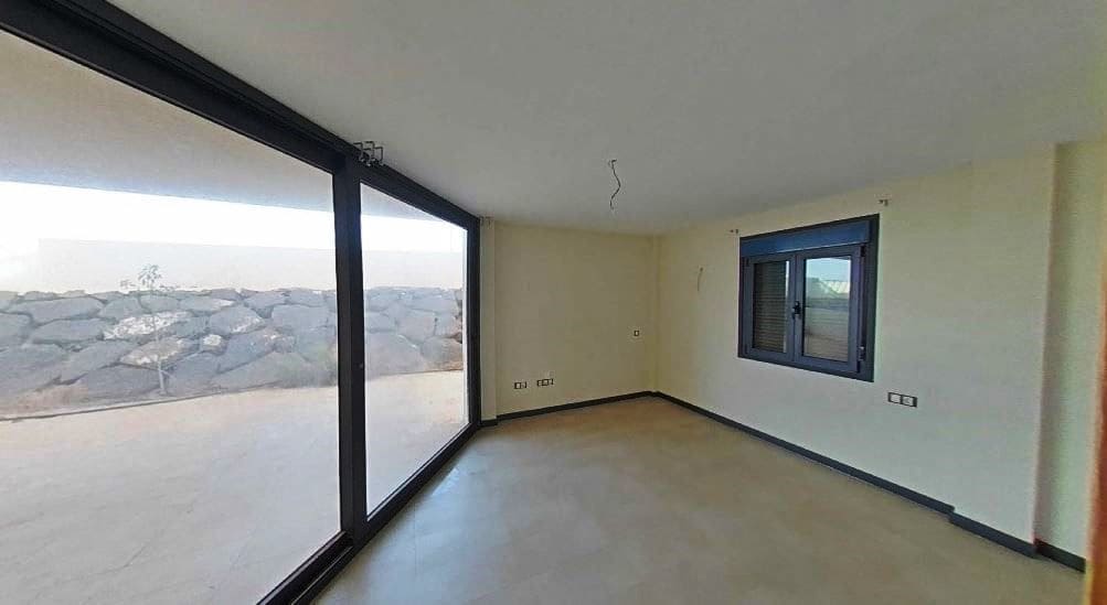 Casa de 3 habitaciones en El Cotillo en venta con piscina - 307.170 € (Ref: 9844923)