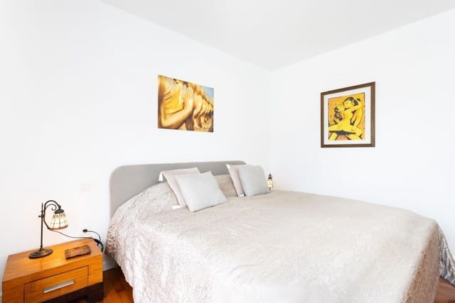 3 soverom Villa til salgs i La Orotava med svømmebasseng garasje - € 898 000 (Ref: 9866549)
