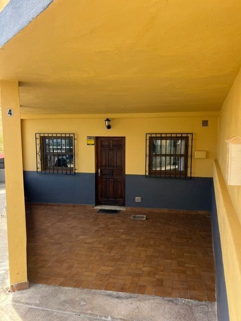 2 bedroom Villa for rent in San Cristobal de La Laguna with garage - € 900 (Ref: 9893725)