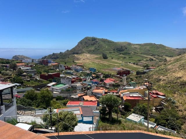 2 bedroom Villa for rent in San Cristóbal de La Laguna - € 900 (Ref: 9893725)