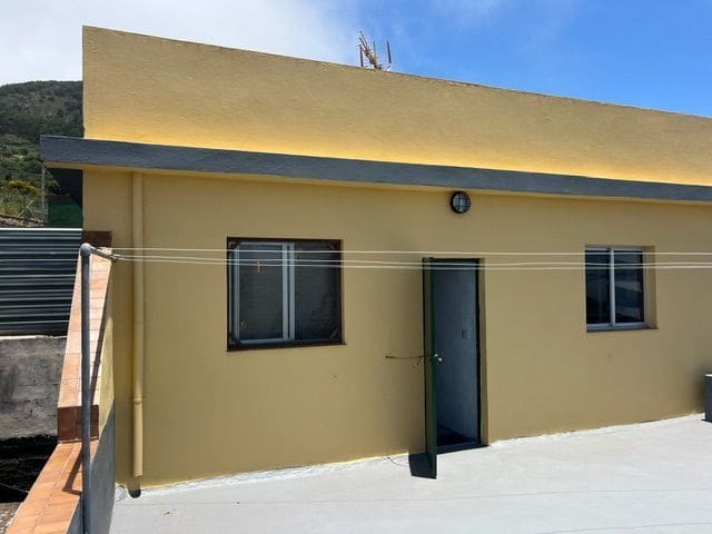 2 bedroom Villa for rent in San Cristóbal de La Laguna - € 900 (Ref: 9893725)