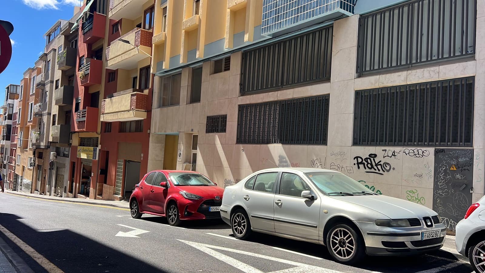 Garagem para venda em Santa Cruz de Tenerife - 32 000 € (Ref: 9910051)