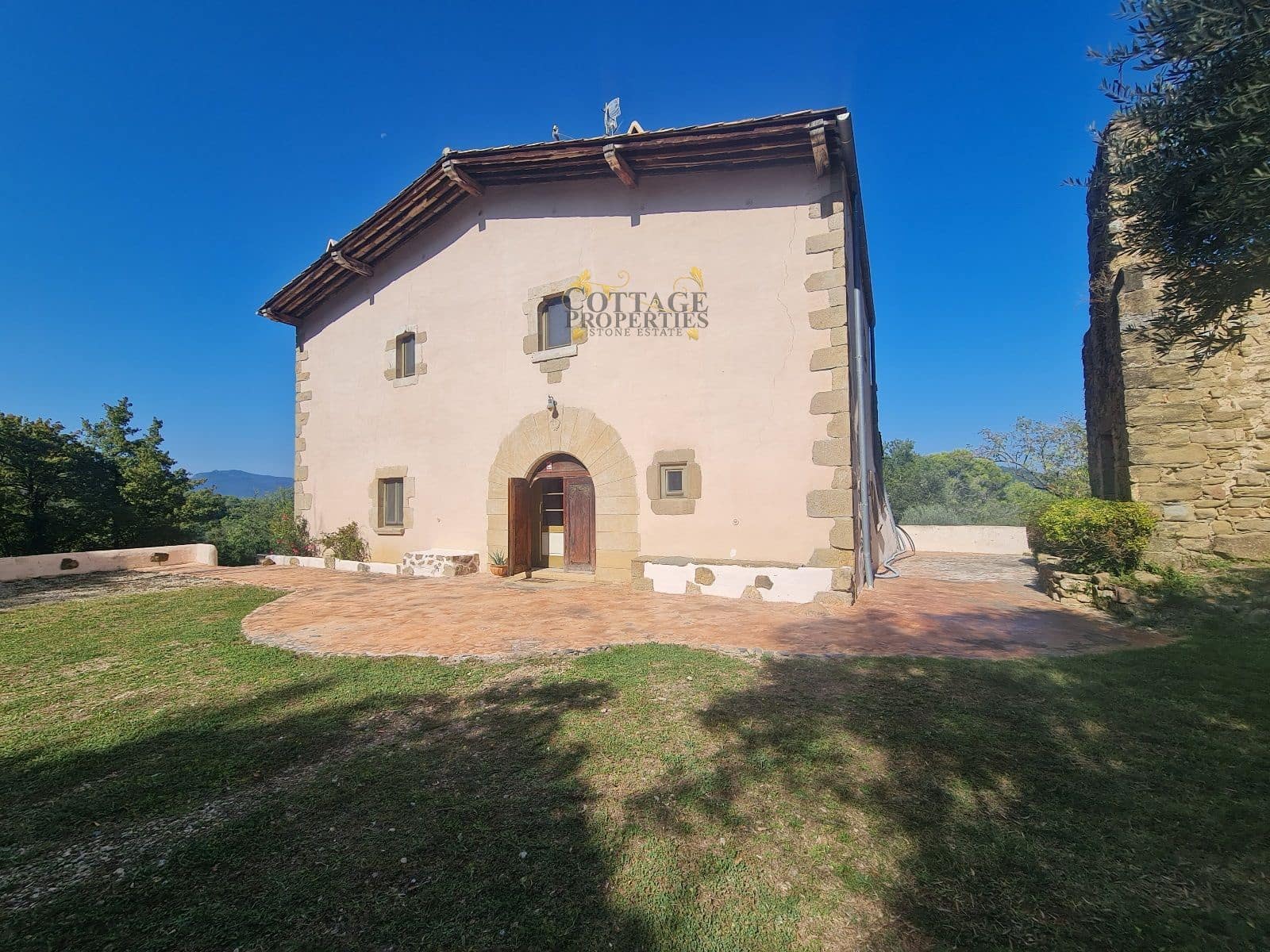 5 Zimmer Villa zu verkaufen in Banyoles mit Pool - 1.350.000 € (Ref: 7536535)