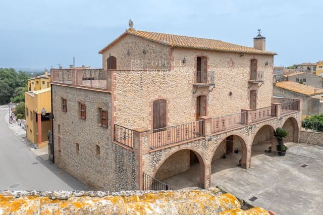 Villa til salg i Garrigàs - € 580.000 (Ref: 9116564)