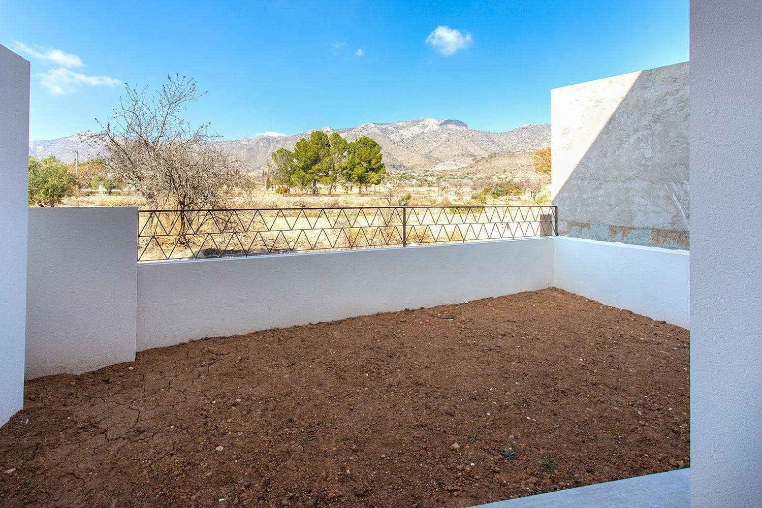 3 bedroom Apartment for sale in Hondon de las Nieves - € 215,000 (Ref: 10011504)