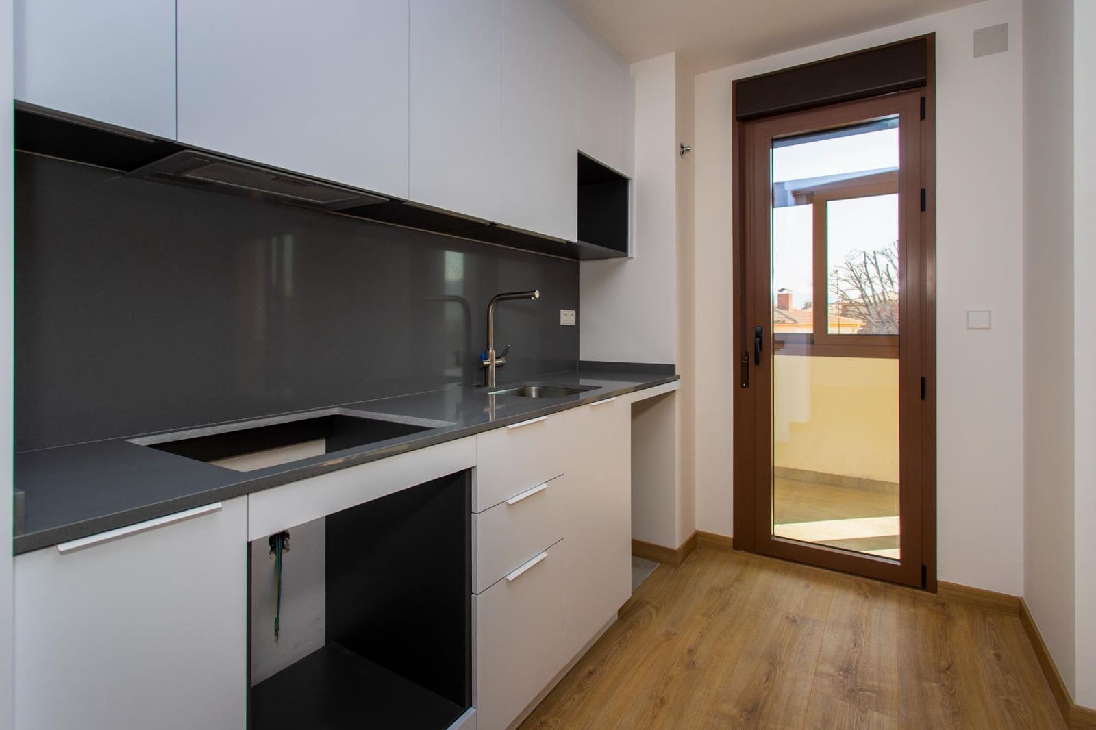 3 bedroom Apartment for sale in Hondon de las Nieves - € 215,000 (Ref: 10011504)