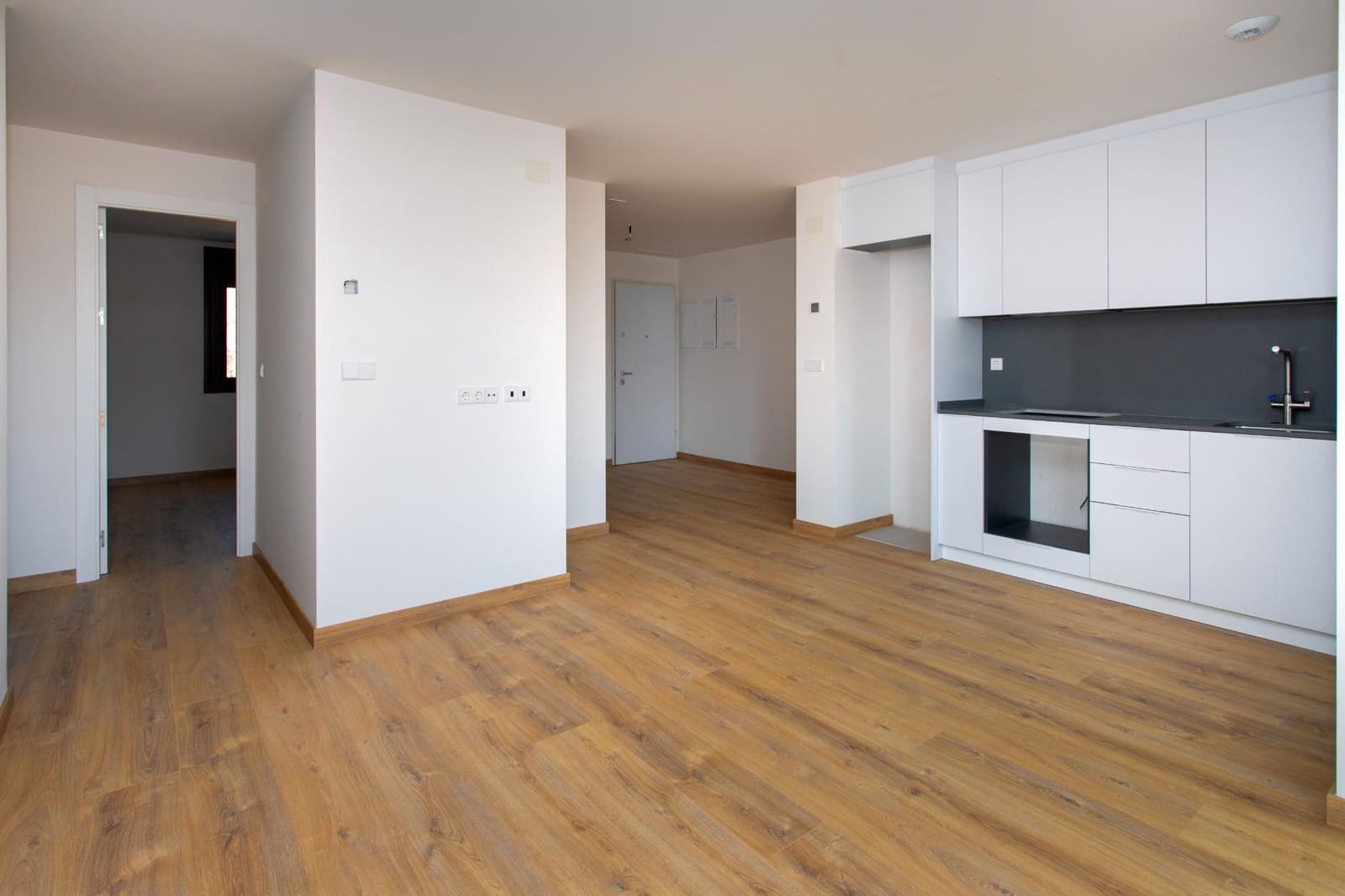 3 bedroom Apartment for sale in Hondon de las Nieves - € 215,000 (Ref: 10011504)