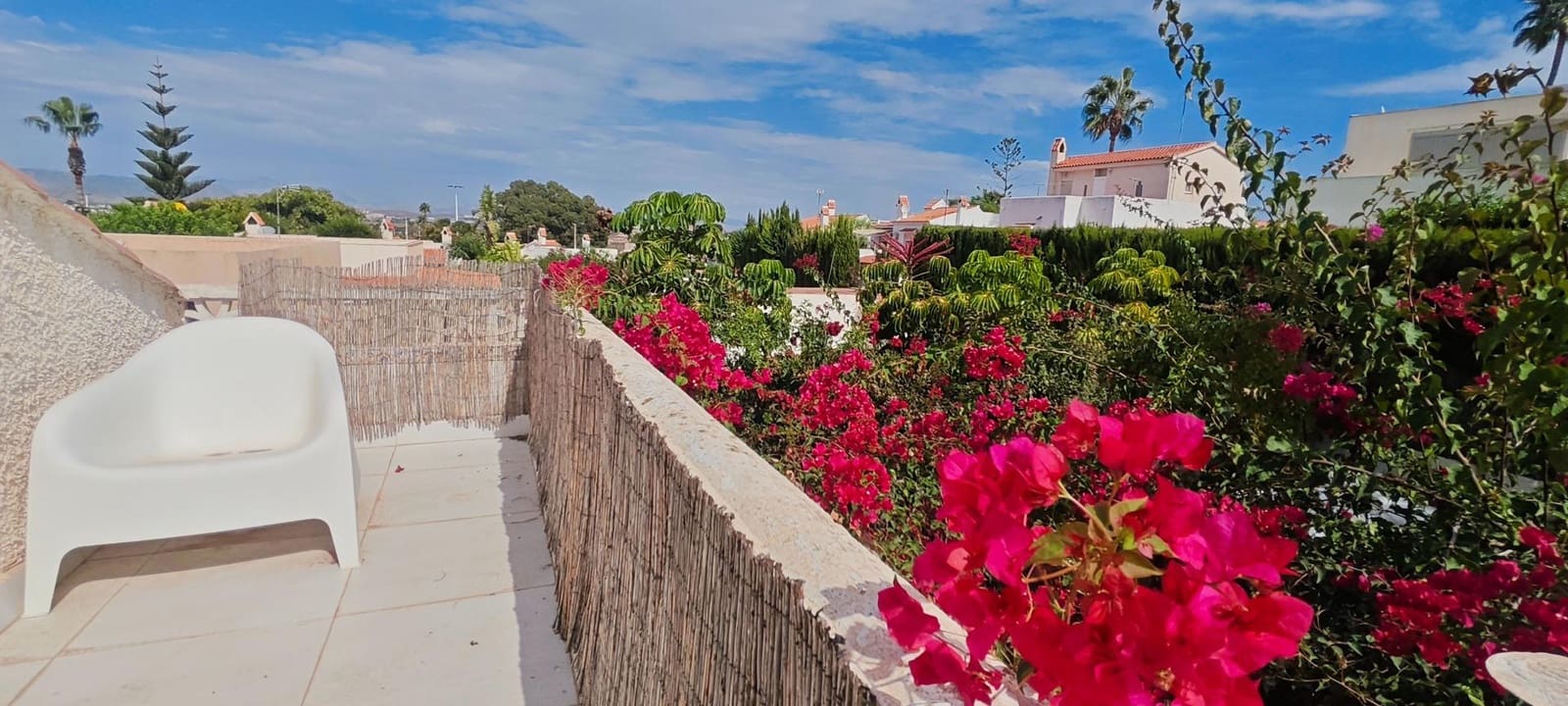 Chalet de 4 habitaciones en Arenales del Sol en venta con piscina garaje - 795.000 € (Ref: 10139768)