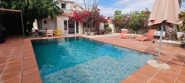Chalet de 4 habitaciones en Arenales del Sol, Elche / Elx en venta con piscina garaje - 795.000 € (Ref: 10139768)