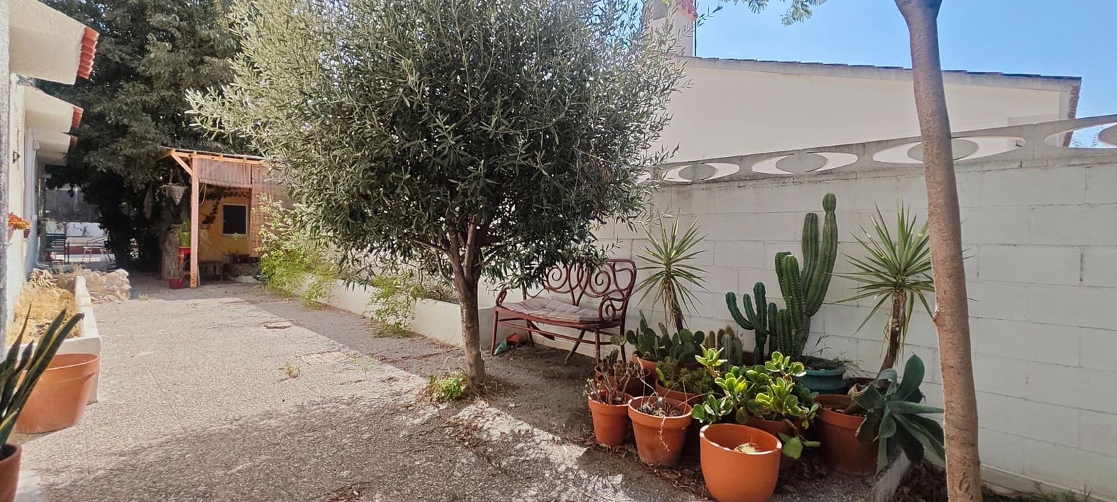 Chalet de 4 habitaciones en Arenales del Sol en venta con piscina garaje - 795.000 € (Ref: 10139768)