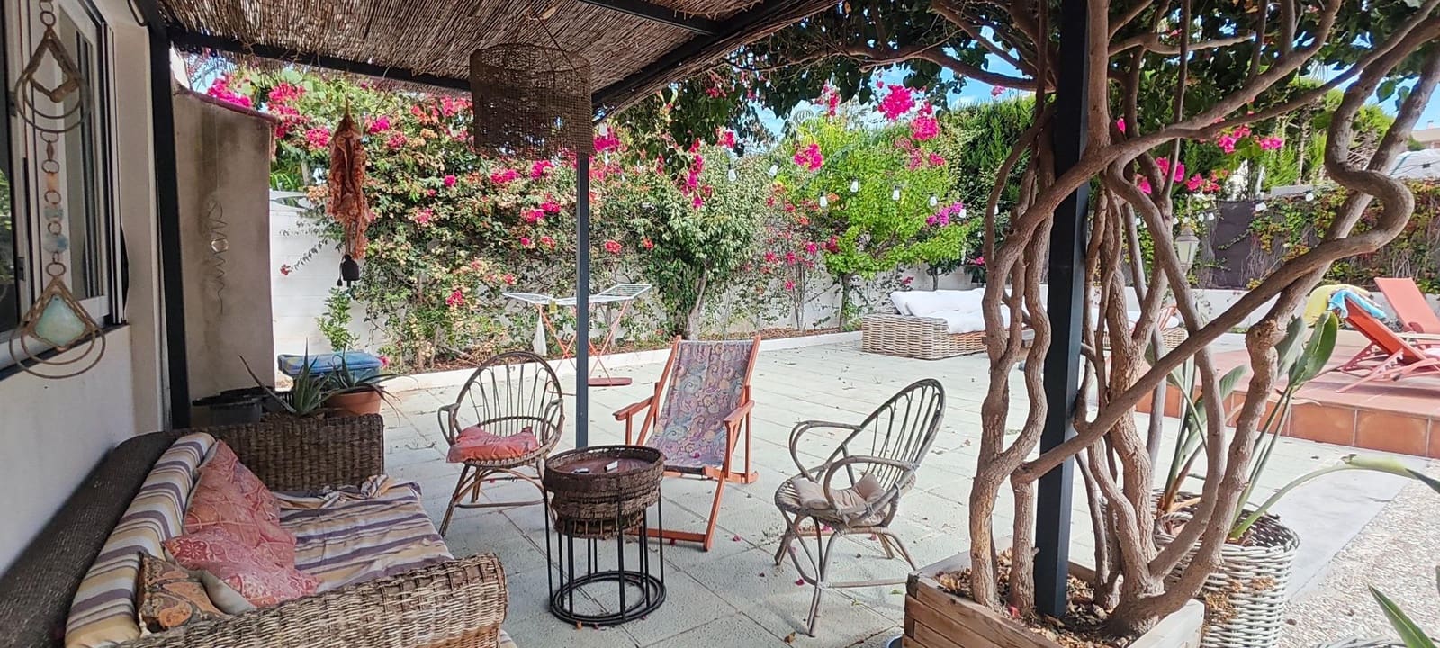 Chalet de 4 habitaciones en Arenales del Sol en venta con piscina garaje - 795.000 € (Ref: 10139768)