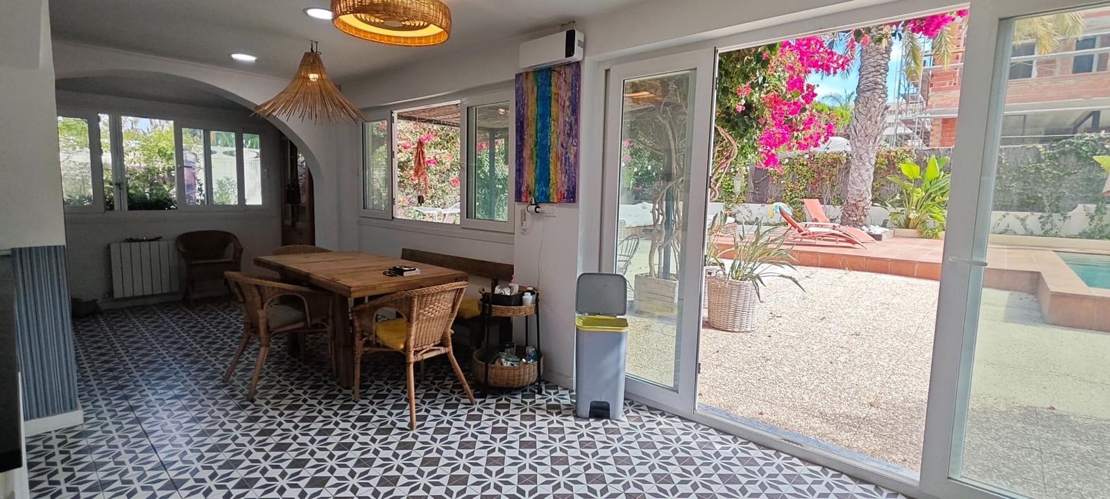 Chalet de 4 habitaciones en Arenales del Sol en venta con piscina garaje - 795.000 € (Ref: 10139768)