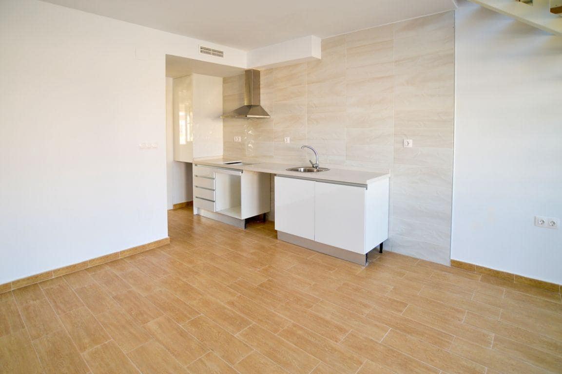 2 bedroom Apartment for sale in Gran Alacant with pool - € 289,000 (Ref: 4992343)