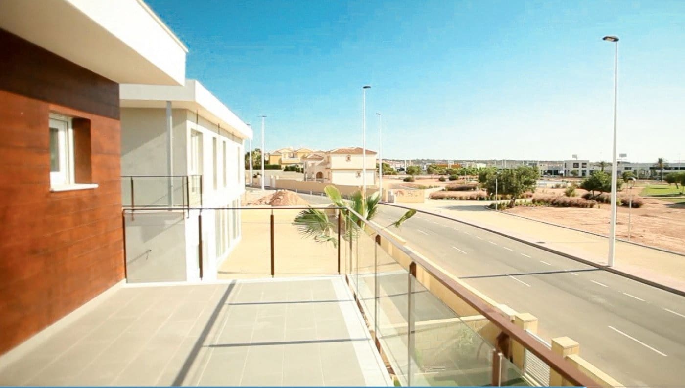 4 chambre Villa/Maison à vendre à Gran Alacant avec piscine - 793 000 € (Ref: 4992431)