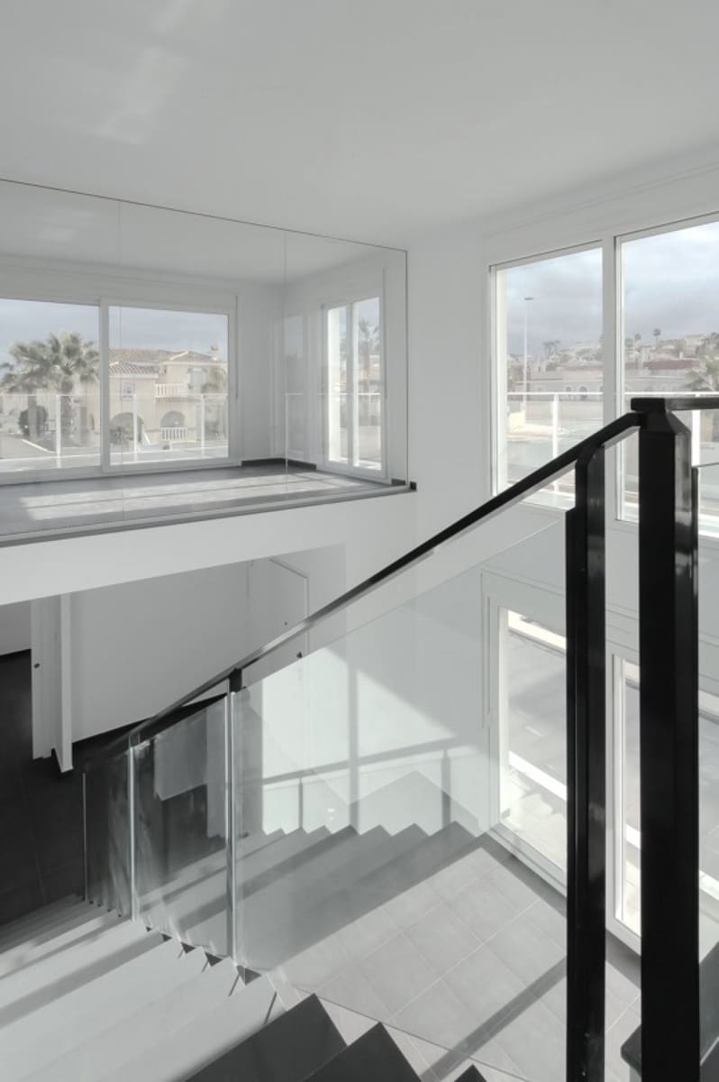 3 bedroom Villa for sale in Gran Alacant with pool garage - € 505,000 (Ref: 4992433)