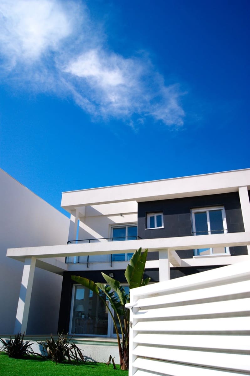 4 bedroom Villa for sale in Gran Alacant with pool - € 448,000 (Ref: 4992438)