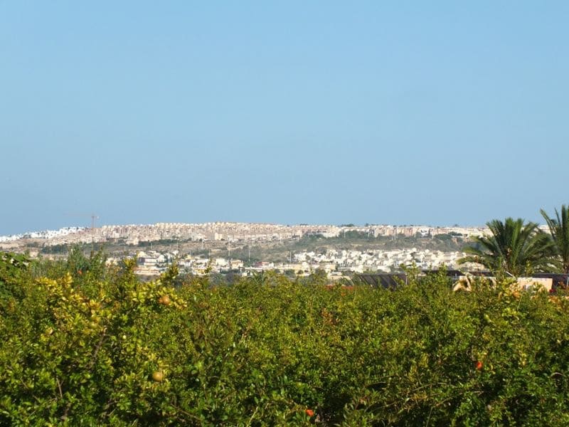 Grunde uden byggetilladelser til salg i El Altet - € 35.000 (Ref: 4993328)