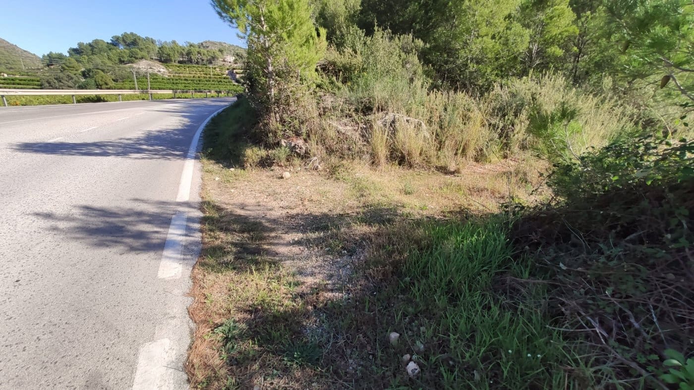 Finca/Landehus til salg i Adsubia - € 80.000 (Ref: 5730076)