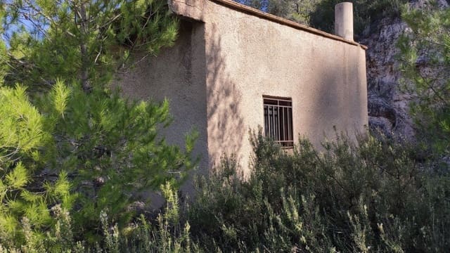 Finca/Herregård til salgs i Adsubia, Javea / Xàbia - € 80 000 (Ref: 5730076)