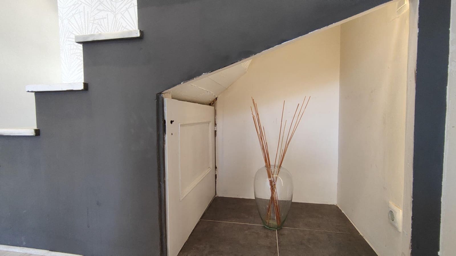 2 soveværelse Bungalow til salg i Arenales del Sol med swimmingpool - € 235.000 (Ref: 9064623)