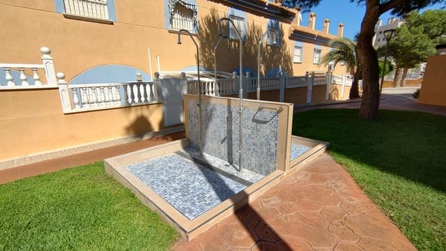 2 soveværelse Bungalow til salg i Arenales del Sol, Elche / Elx med swimmingpool - € 235.000 (Ref: 9064623)