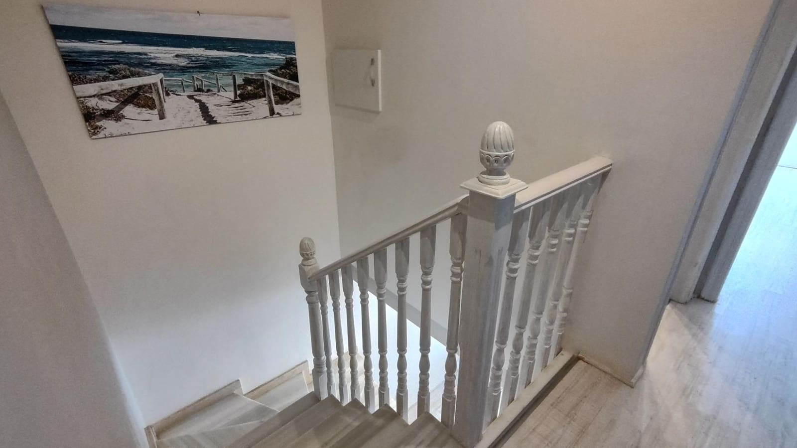 2 soveværelse Bungalow til salg i Arenales del Sol med swimmingpool - € 235.000 (Ref: 9064623)