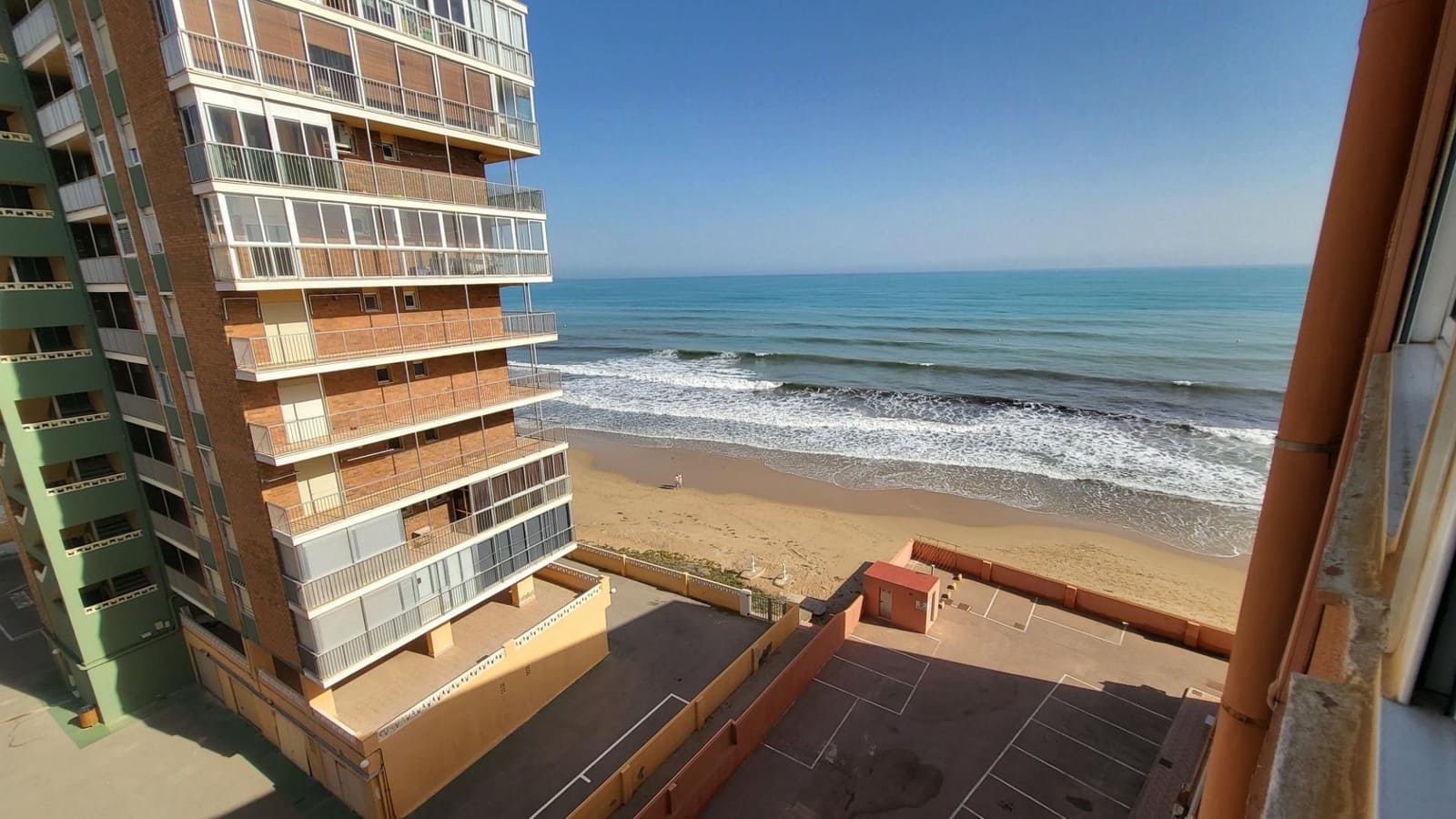 Penthouse til salg i Arenales del Sol - € 115.000 (Ref: 9064624)