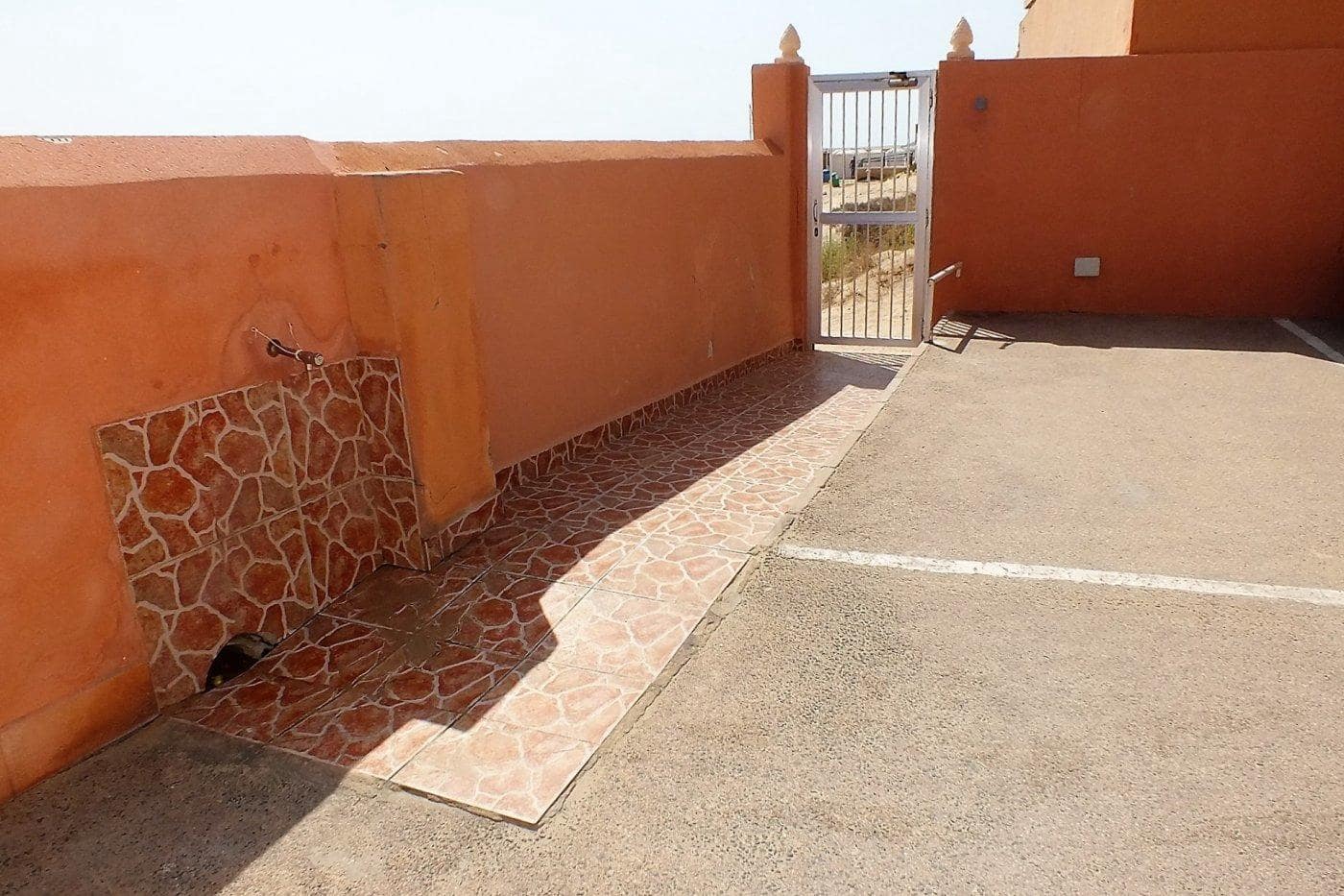 Penthouse til salg i Arenales del Sol - € 115.000 (Ref: 9064624)