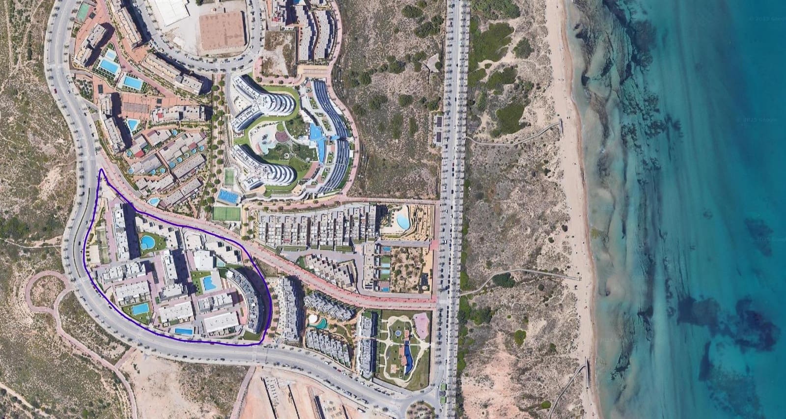 2 soverom Leilighet til salgs i Arenales del Sol med svømmebasseng garasje - € 375 000 (Ref: 9064625)