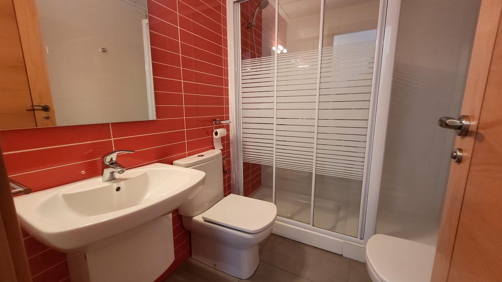 2 soverom Leilighet til salgs i Arenales del Sol med svømmebasseng garasje - € 375 000 (Ref: 9064625)