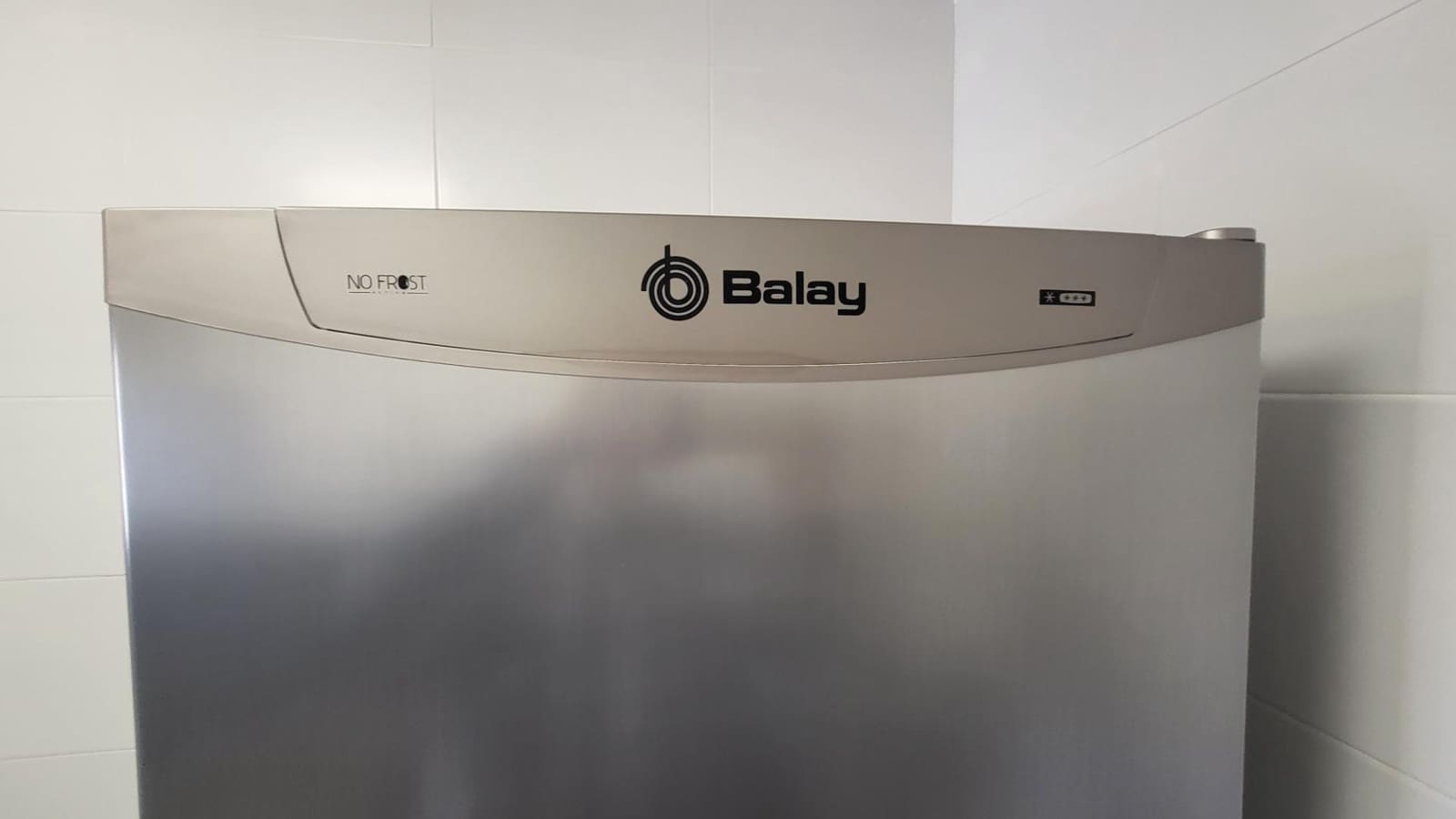 2 soverom Leilighet til salgs i Arenales del Sol med svømmebasseng garasje - € 375 000 (Ref: 9064625)