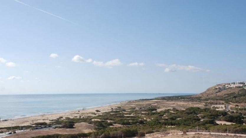 2 soverom Leilighet til salgs i Arenales del Sol med svømmebasseng garasje - € 375 000 (Ref: 9064625)