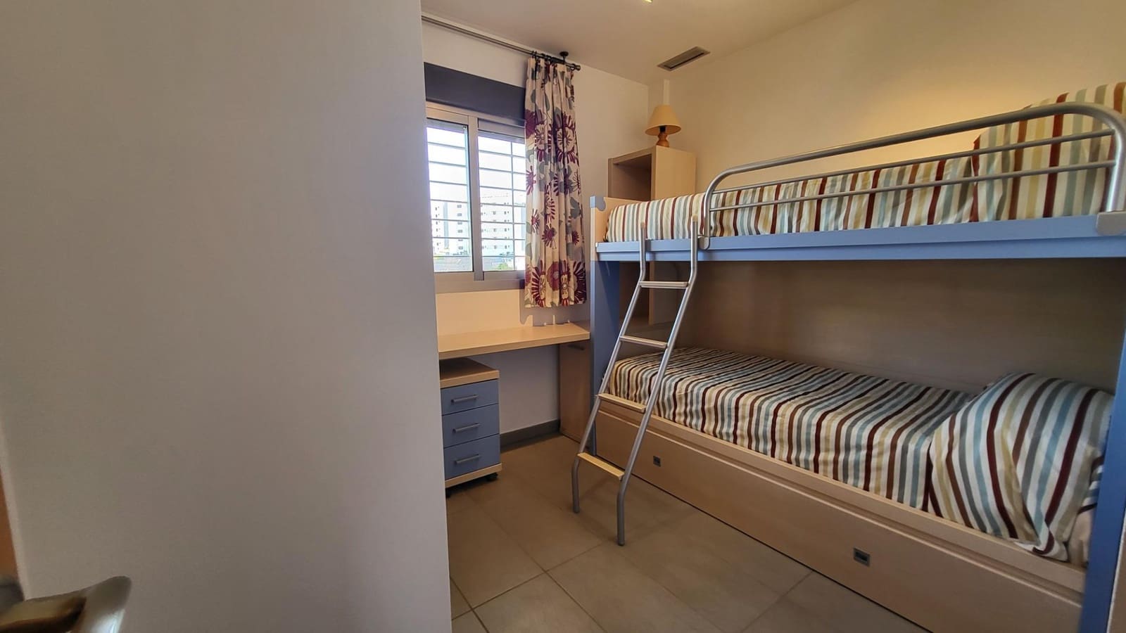 2 soverom Leilighet til salgs i Arenales del Sol med svømmebasseng garasje - € 375 000 (Ref: 9064625)