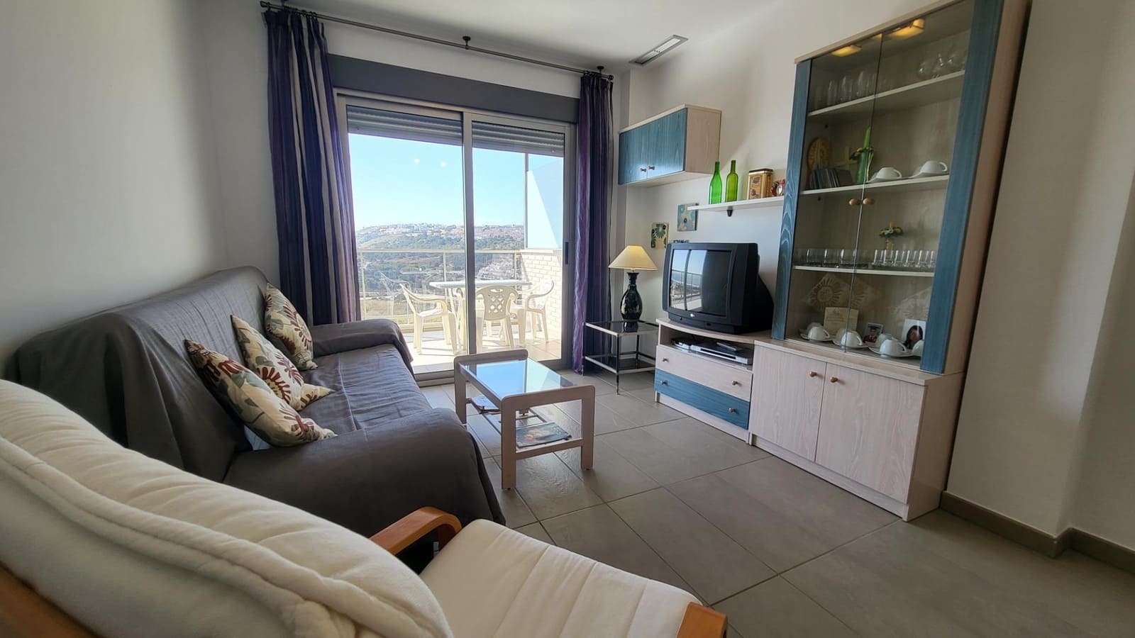 2 soverom Leilighet til salgs i Arenales del Sol med svømmebasseng garasje - € 375 000 (Ref: 9064625)