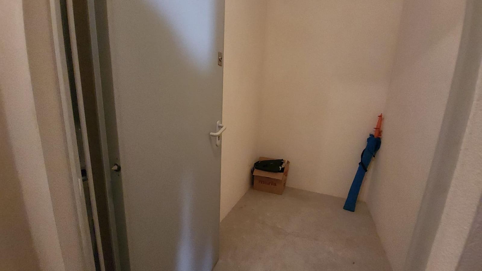 2 soverom Leilighet til salgs i Arenales del Sol med svømmebasseng garasje - € 375 000 (Ref: 9064625)