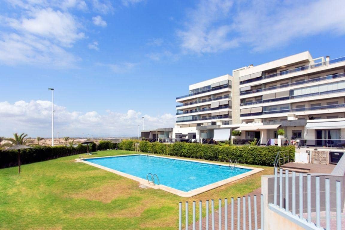 2 bedroom Apartment for sale in Arenales del Sol with pool garage - € 375,000 (Ref: 9064625)