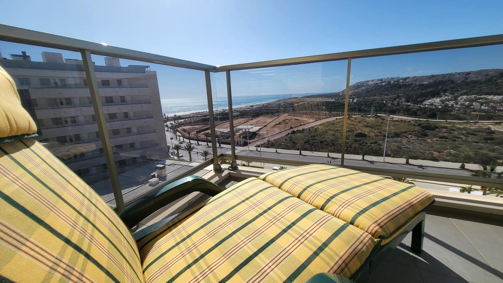 2 bedroom Apartment for sale in Arenales del Sol with pool garage - € 375,000 (Ref: 9064625)
