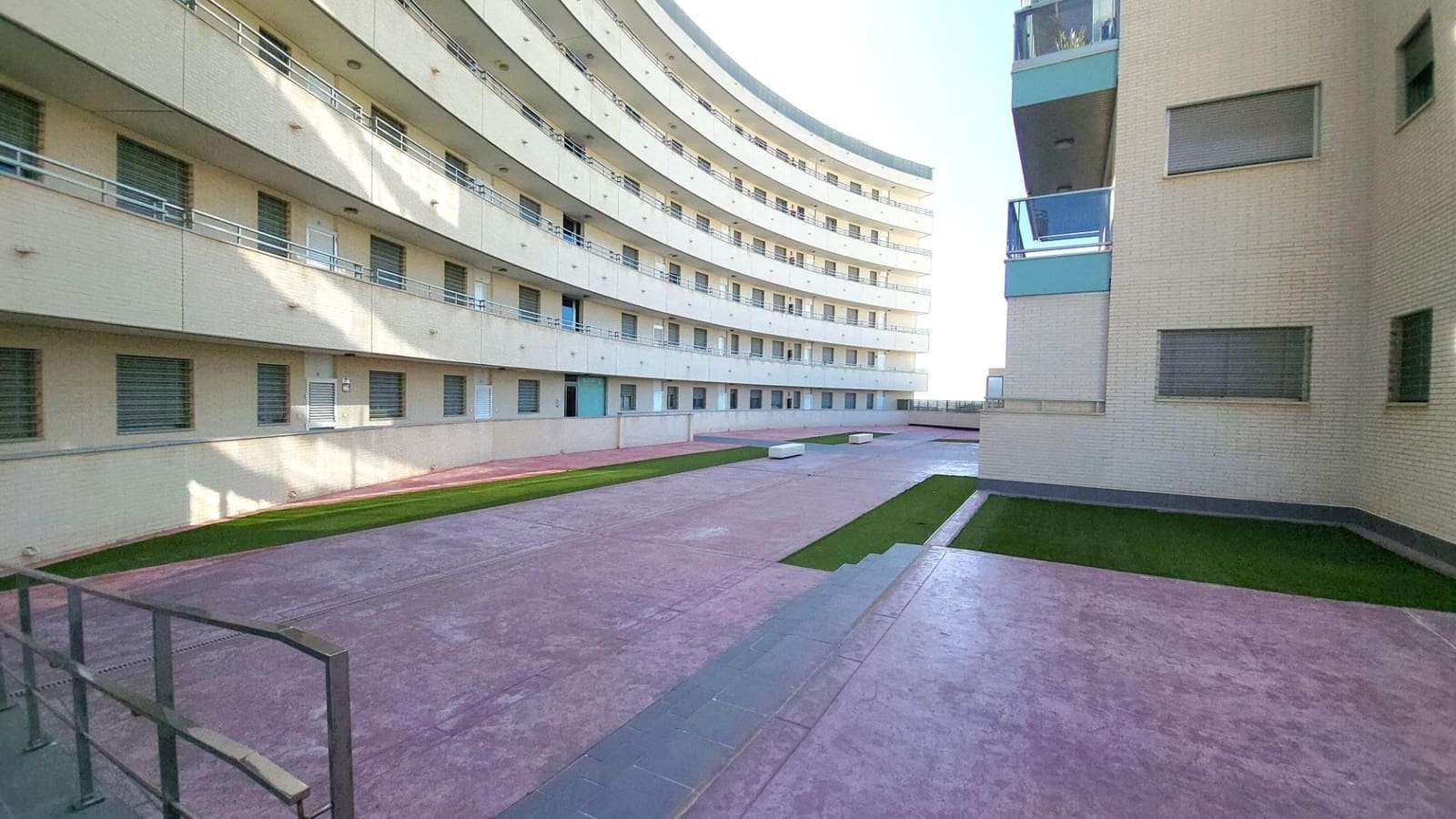 2 bedroom Apartment for sale in Arenales del Sol with pool garage - € 375,000 (Ref: 9064625)