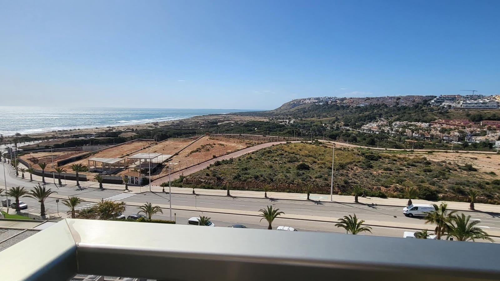 2 bedroom Apartment for sale in Arenales del Sol with pool garage - € 375,000 (Ref: 9064625)