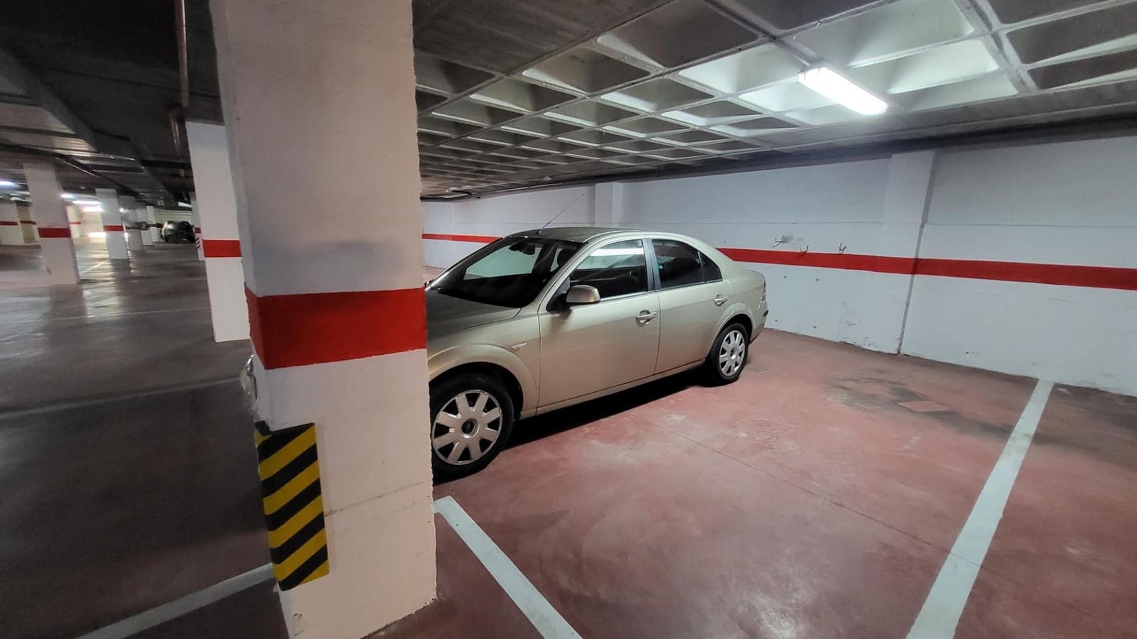 2 quarto Apartamento para venda em Arenales del Sol com piscina garagem - 210 000 € (Ref: 9064626)