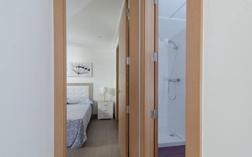 2 slaapkamer Appartement te koop in Arenales del Sol met zwembad garage - € 395.000 (Ref: 9064628)