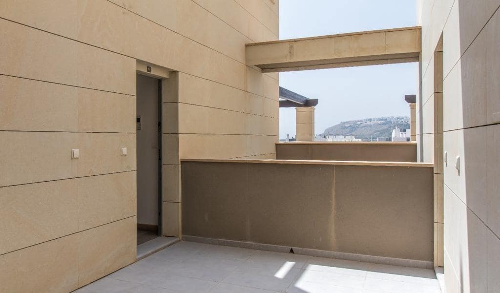 2 slaapkamer Appartement te koop in Arenales del Sol met zwembad garage - € 395.000 (Ref: 9064628)