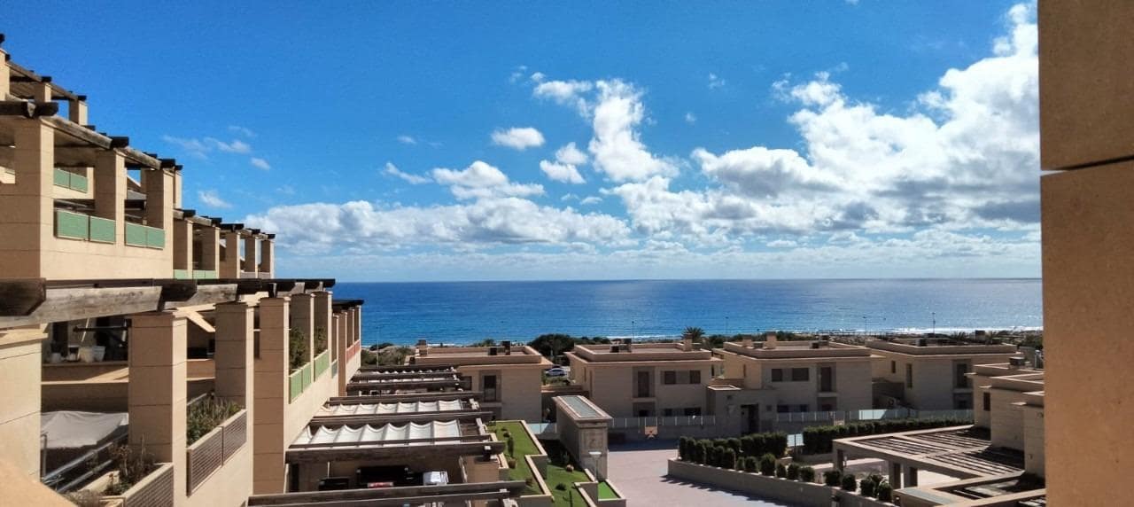 2 slaapkamer Appartement te koop in Arenales del Sol met zwembad garage - € 395.000 (Ref: 9064628)