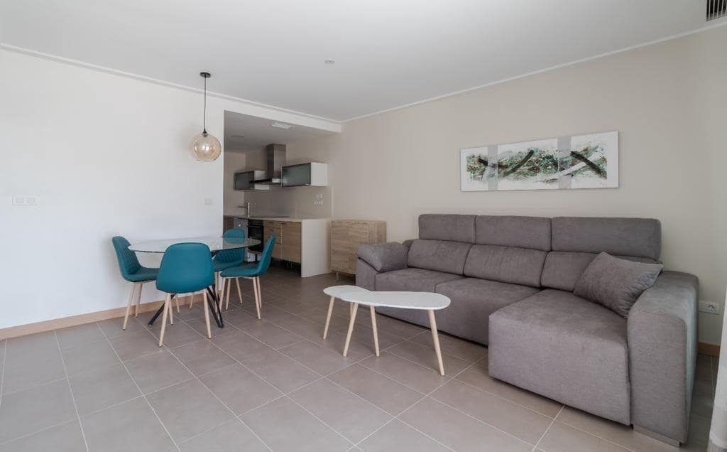 2 slaapkamer Appartement te koop in Arenales del Sol met zwembad garage - € 395.000 (Ref: 9064628)