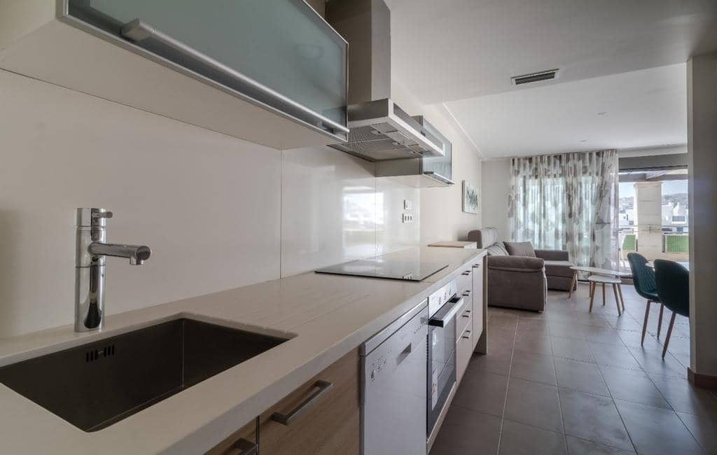 2 slaapkamer Appartement te koop in Arenales del Sol met zwembad garage - € 395.000 (Ref: 9064628)