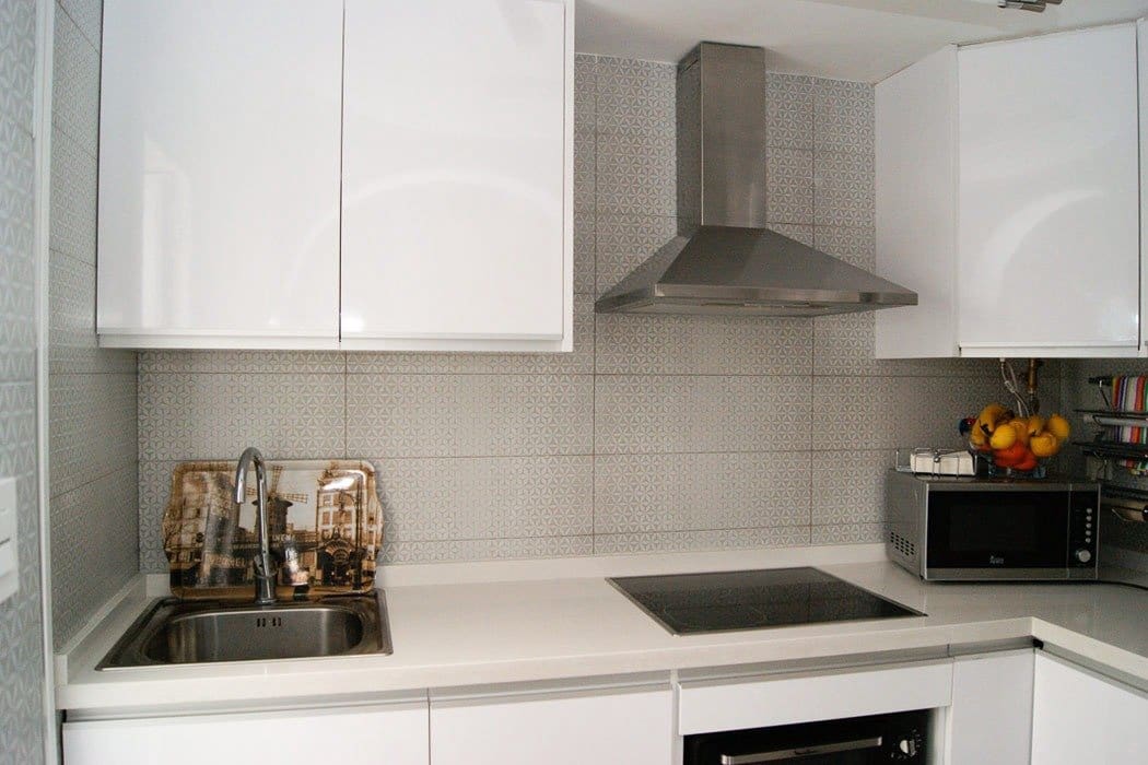 2 soveværelse Lejlighed til salg i Gran Alacant med swimmingpool - € 306.000 (Ref: 9064630)