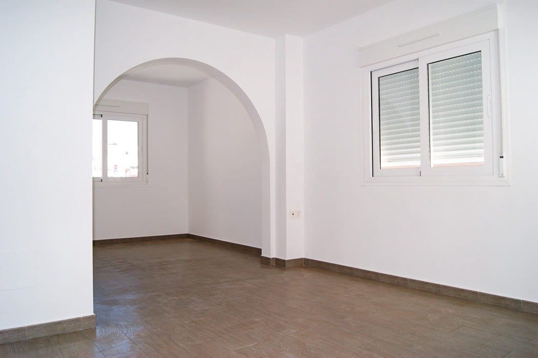2 soveværelse Lejlighed til salg i Gran Alacant med swimmingpool - € 306.000 (Ref: 9064630)