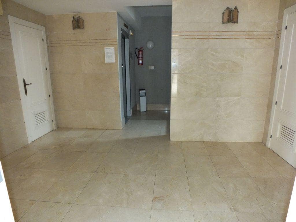 3 quarto Apartamento para venda em Arenales del Sol com piscina garagem - 480 000 € (Ref: 9064631)